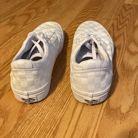 Vans Checkerboard Sneakers - Picture 2 of 5